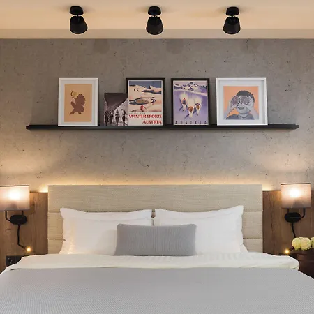 Apart Otel Master Linzergasse 4*